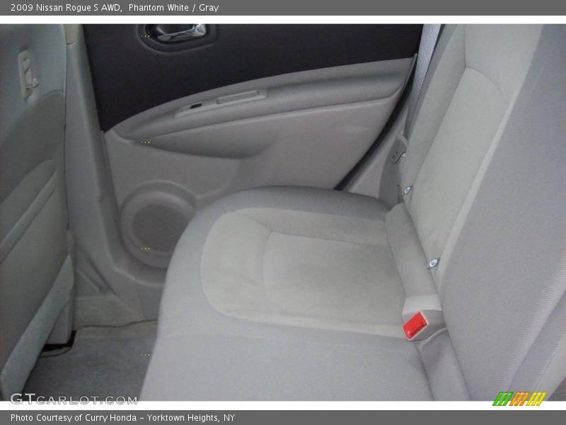 Phantom White / Gray 2009 Nissan Rogue S AWD