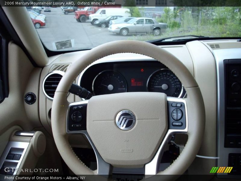 Oxford White / Camel 2006 Mercury Mountaineer Luxury AWD