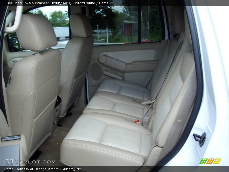 Oxford White / Camel 2006 Mercury Mountaineer Luxury AWD