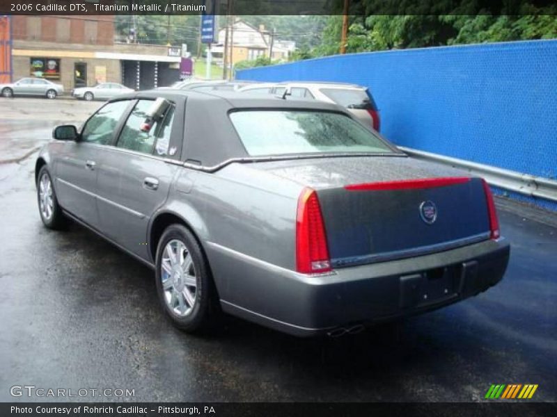 Titanium Metallic / Titanium 2006 Cadillac DTS
