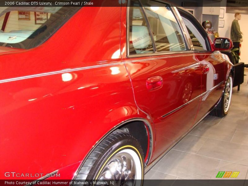 Crimson Pearl / Shale 2006 Cadillac DTS Luxury