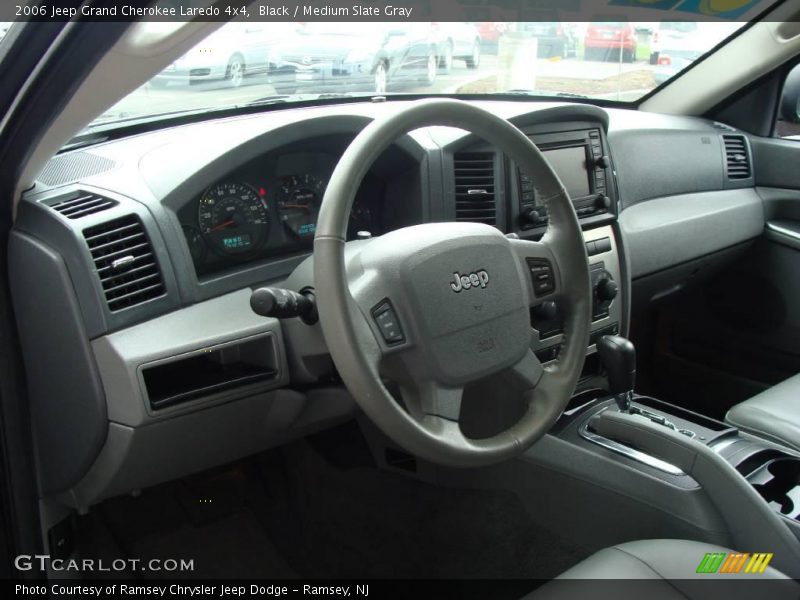 Black / Medium Slate Gray 2006 Jeep Grand Cherokee Laredo 4x4