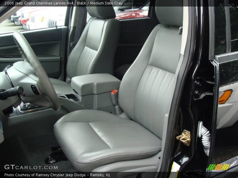 Black / Medium Slate Gray 2006 Jeep Grand Cherokee Laredo 4x4