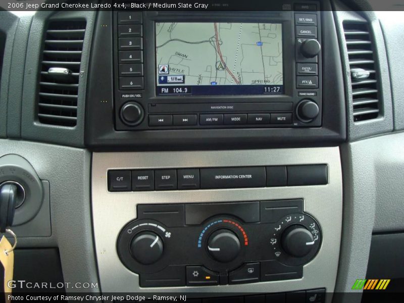Black / Medium Slate Gray 2006 Jeep Grand Cherokee Laredo 4x4