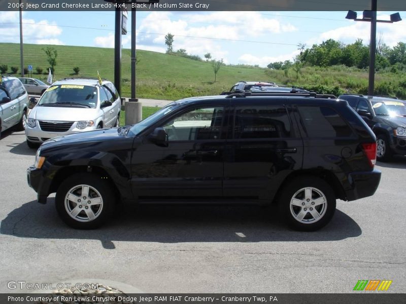 Black / Medium Slate Gray 2006 Jeep Grand Cherokee Laredo 4x4
