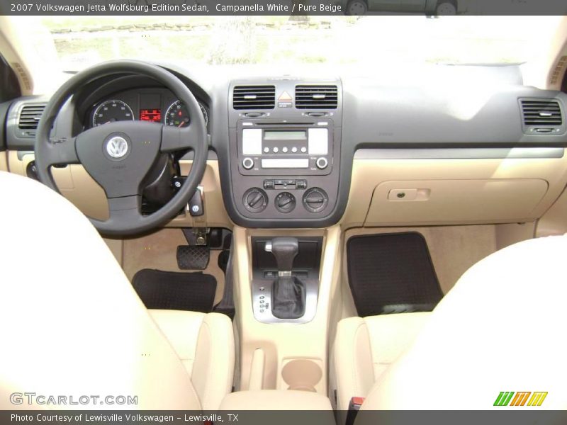 Campanella White / Pure Beige 2007 Volkswagen Jetta Wolfsburg Edition Sedan