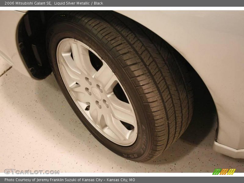 Liquid Silver Metallic / Black 2006 Mitsubishi Galant SE