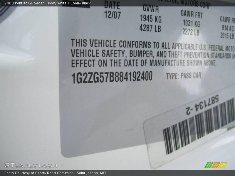Ivory White / Ebony Black 2008 Pontiac G6 Sedan