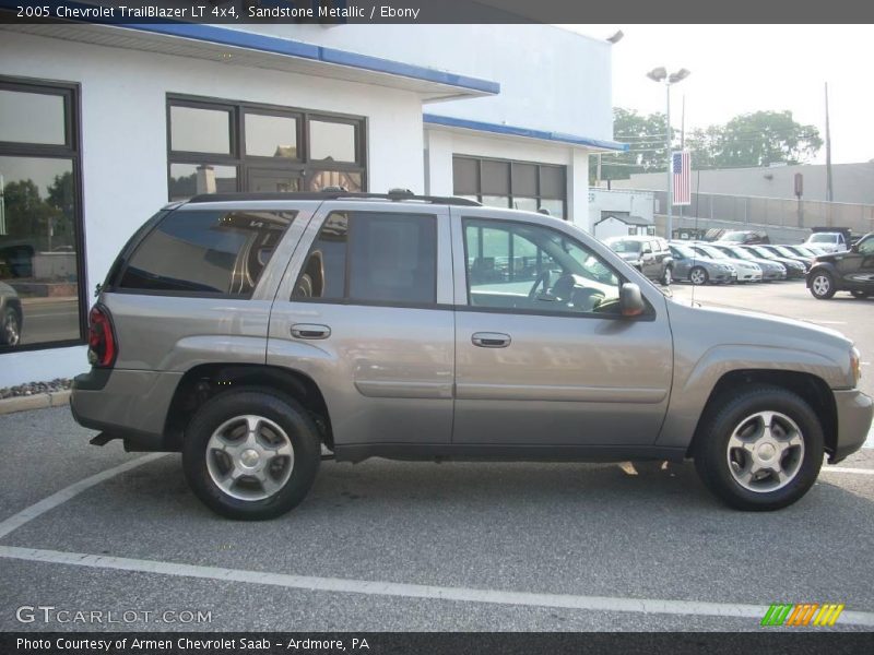 Sandstone Metallic / Ebony 2005 Chevrolet TrailBlazer LT 4x4