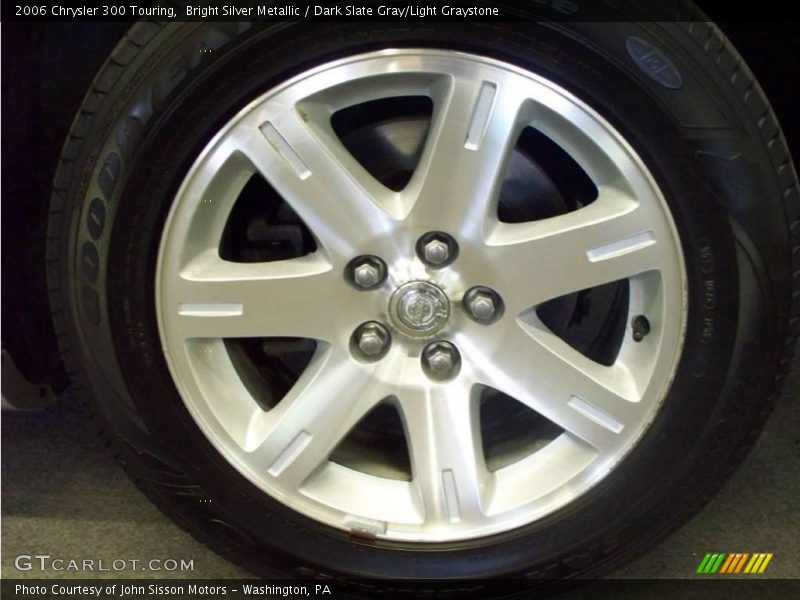 Bright Silver Metallic / Dark Slate Gray/Light Graystone 2006 Chrysler 300 Touring