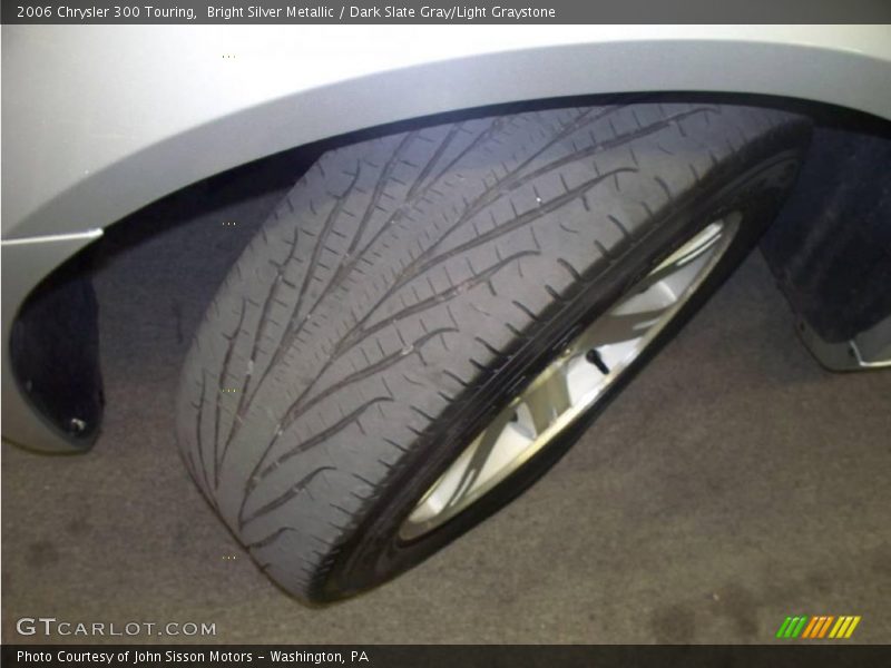 Bright Silver Metallic / Dark Slate Gray/Light Graystone 2006 Chrysler 300 Touring