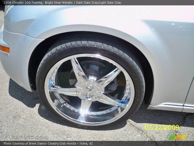 Bright Silver Metallic / Dark Slate Gray/Light Slate Gray 2006 Chrysler 300 Touring