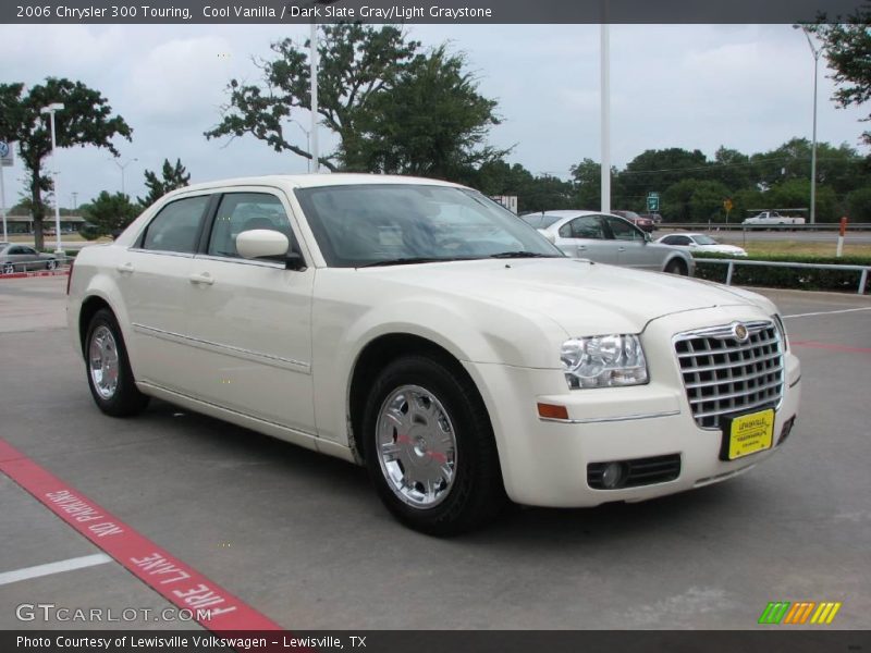 Cool Vanilla / Dark Slate Gray/Light Graystone 2006 Chrysler 300 Touring