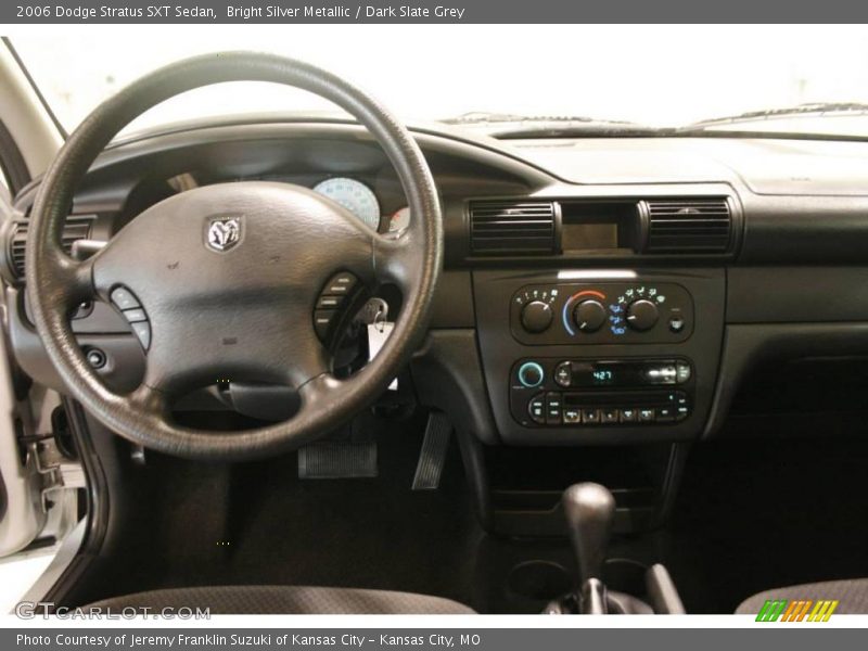 Bright Silver Metallic / Dark Slate Grey 2006 Dodge Stratus SXT Sedan