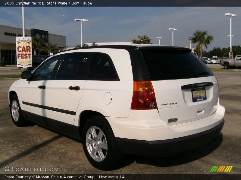 Stone White / Light Taupe 2006 Chrysler Pacifica