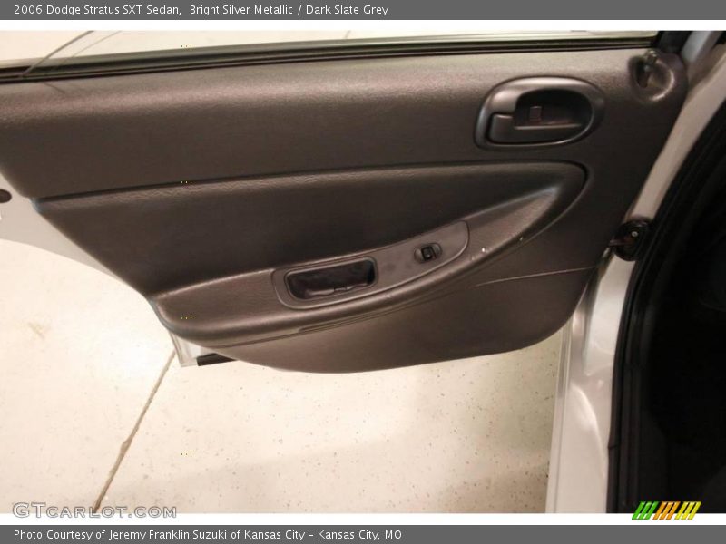Bright Silver Metallic / Dark Slate Grey 2006 Dodge Stratus SXT Sedan
