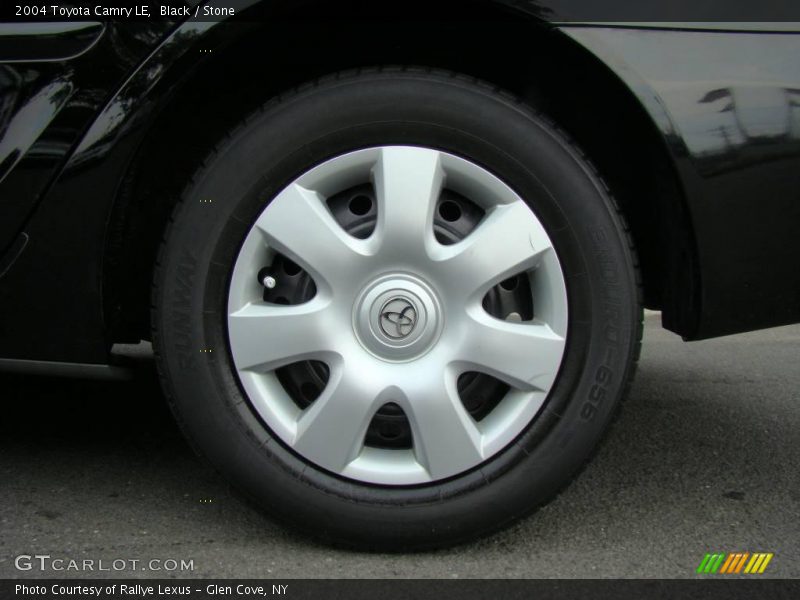 Black / Stone 2004 Toyota Camry LE