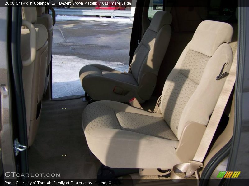 Desert Brown Metallic / Cashmere Beige 2008 Chevrolet Uplander LS