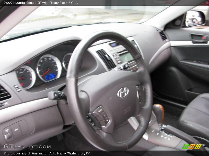 Ebony Black / Gray 2009 Hyundai Sonata SE V6