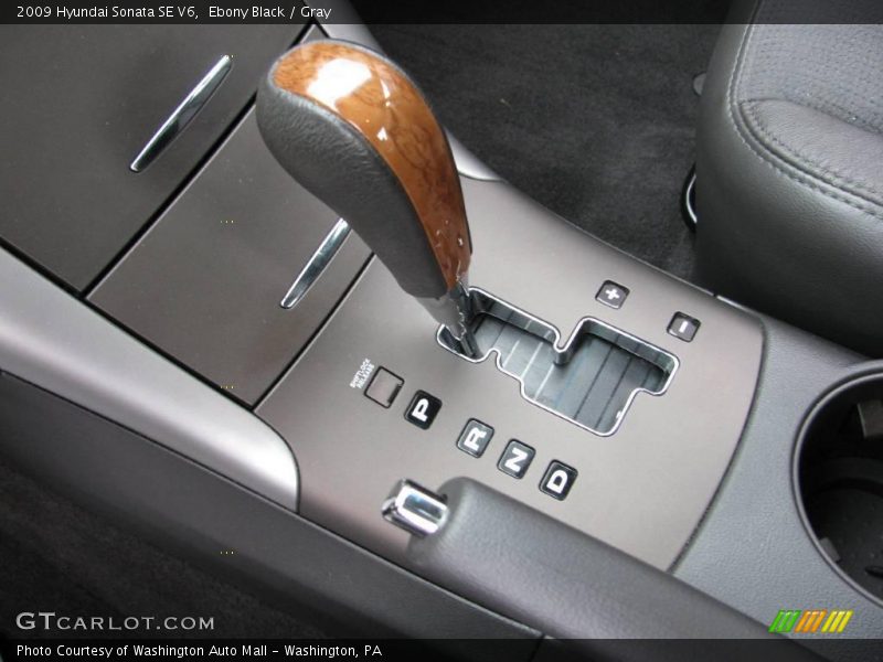 Ebony Black / Gray 2009 Hyundai Sonata SE V6
