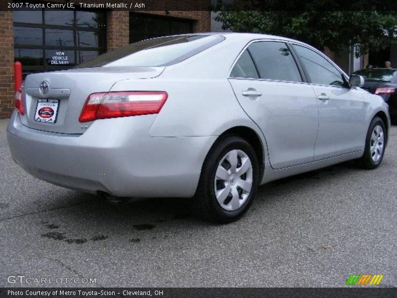 Titanium Metallic / Ash 2007 Toyota Camry LE