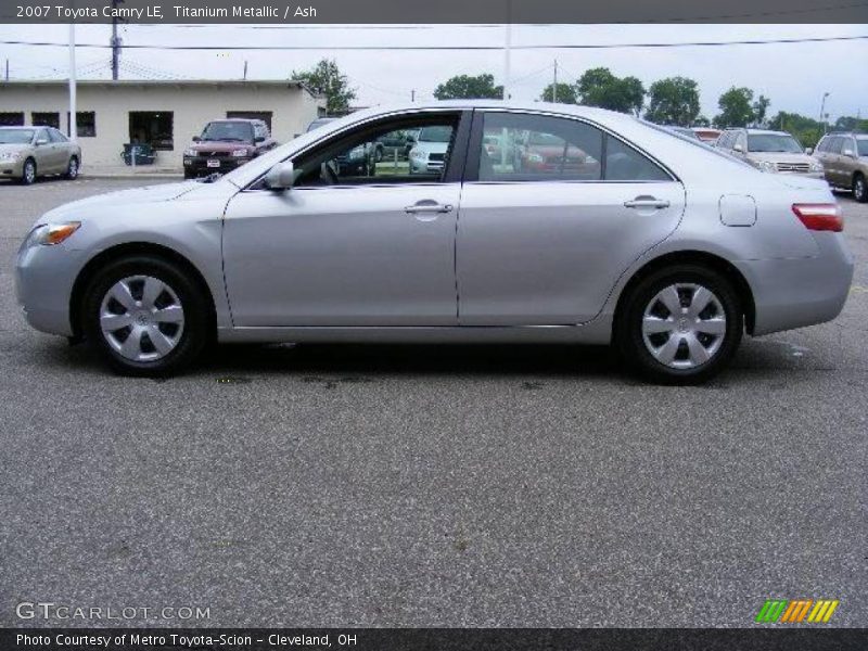 Titanium Metallic / Ash 2007 Toyota Camry LE