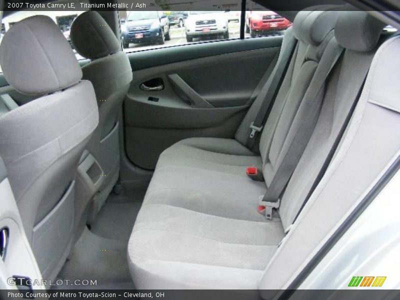 Titanium Metallic / Ash 2007 Toyota Camry LE