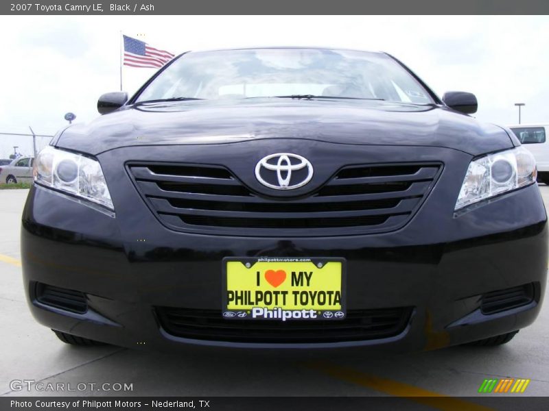 Black / Ash 2007 Toyota Camry LE