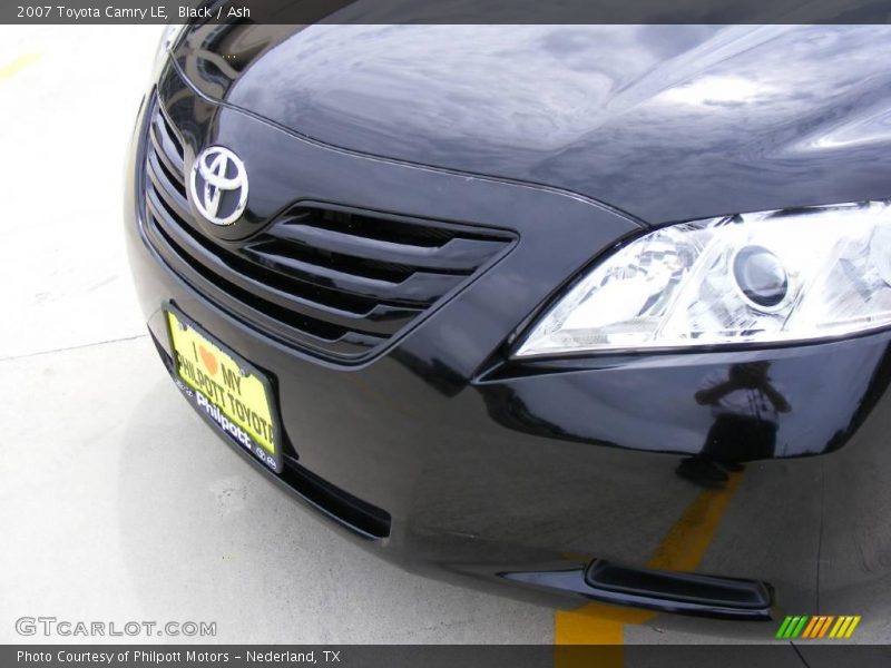 Black / Ash 2007 Toyota Camry LE