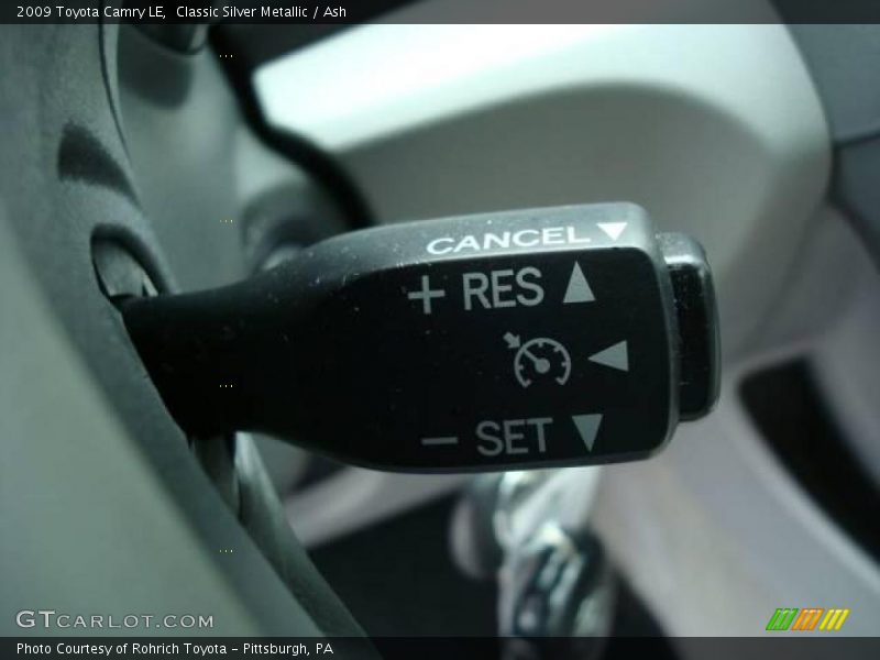 Classic Silver Metallic / Ash 2009 Toyota Camry LE
