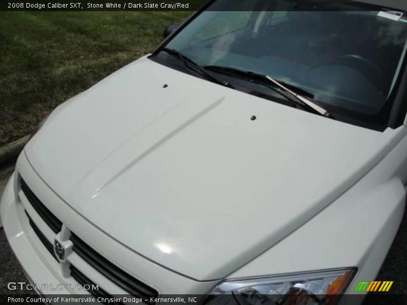 Stone White / Dark Slate Gray/Red 2008 Dodge Caliber SXT