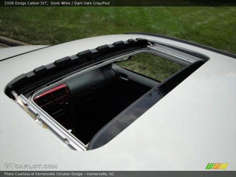Stone White / Dark Slate Gray/Red 2008 Dodge Caliber SXT