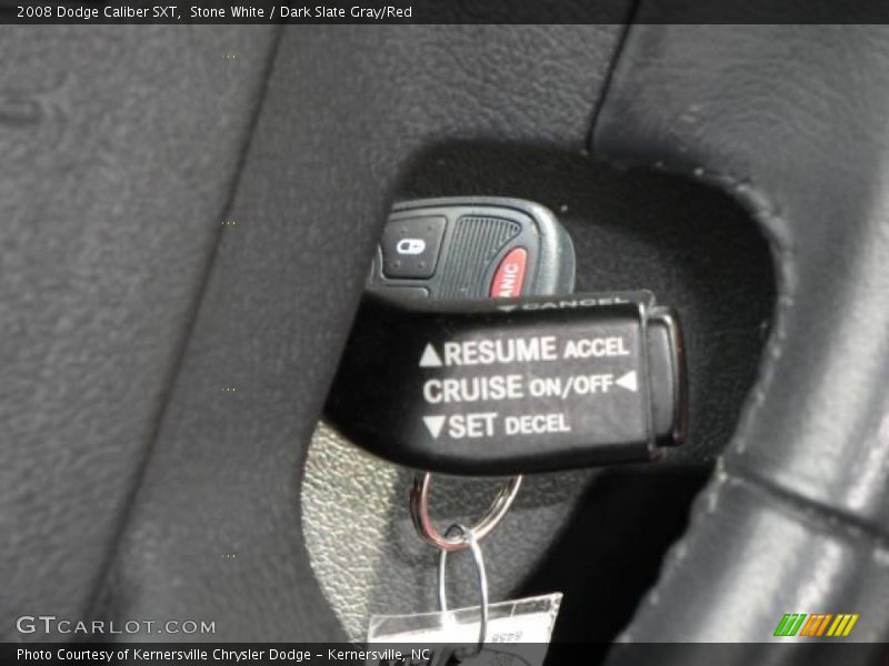 Stone White / Dark Slate Gray/Red 2008 Dodge Caliber SXT