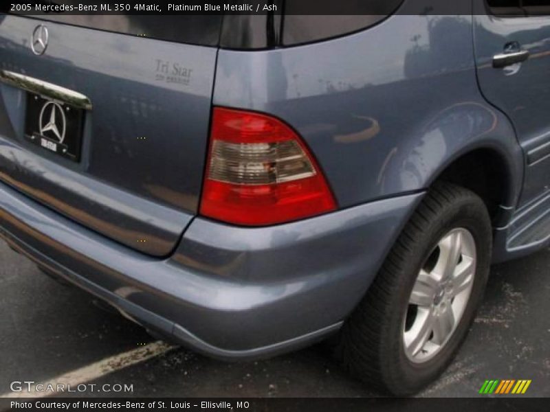 Platinum Blue Metallic / Ash 2005 Mercedes-Benz ML 350 4Matic