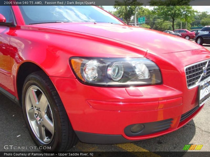 Passion Red / Dark Beige/Quartz 2006 Volvo S40 T5 AWD