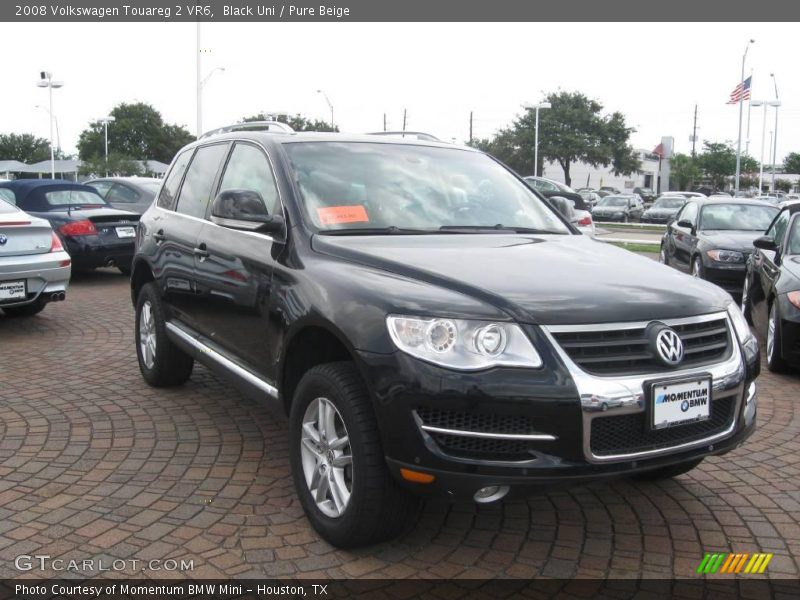Black Uni / Pure Beige 2008 Volkswagen Touareg 2 VR6