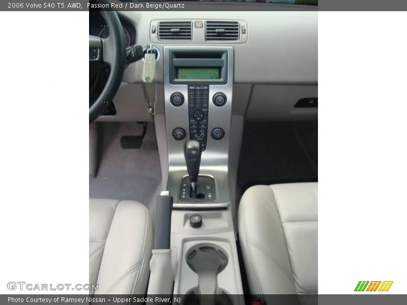 Passion Red / Dark Beige/Quartz 2006 Volvo S40 T5 AWD