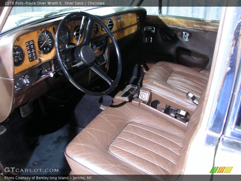 Silver Sand / Chocolate 1978 Rolls-Royce Silver Wraith II