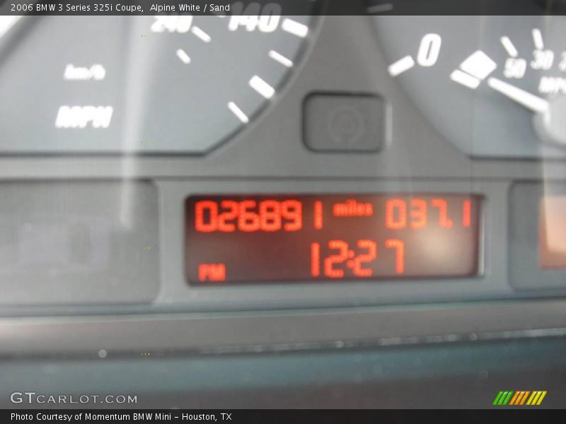 Alpine White / Sand 2006 BMW 3 Series 325i Coupe