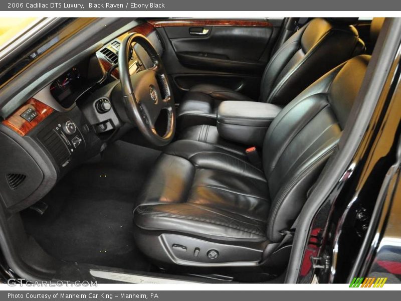 Black Raven / Ebony Black 2006 Cadillac DTS Luxury