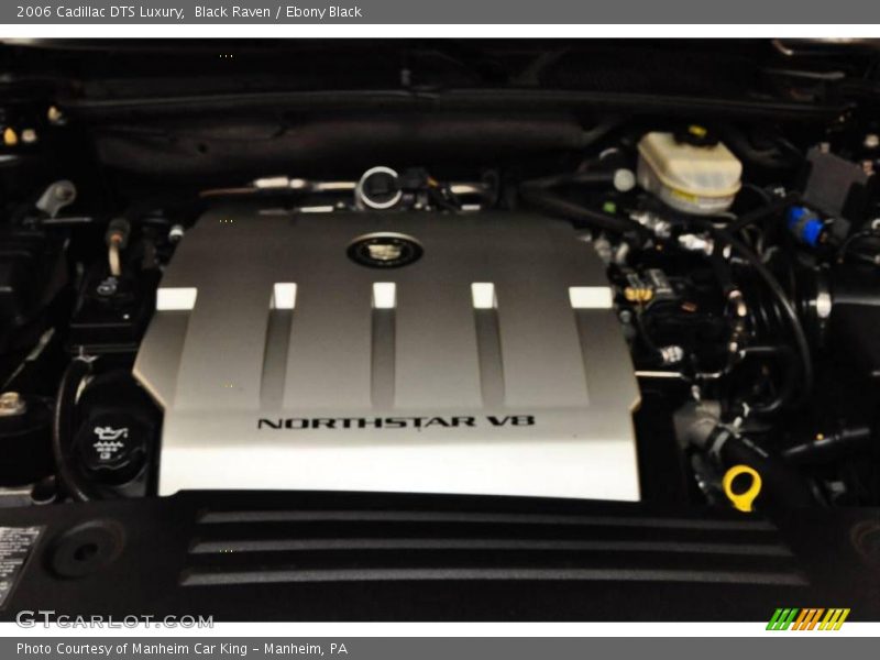 Black Raven / Ebony Black 2006 Cadillac DTS Luxury