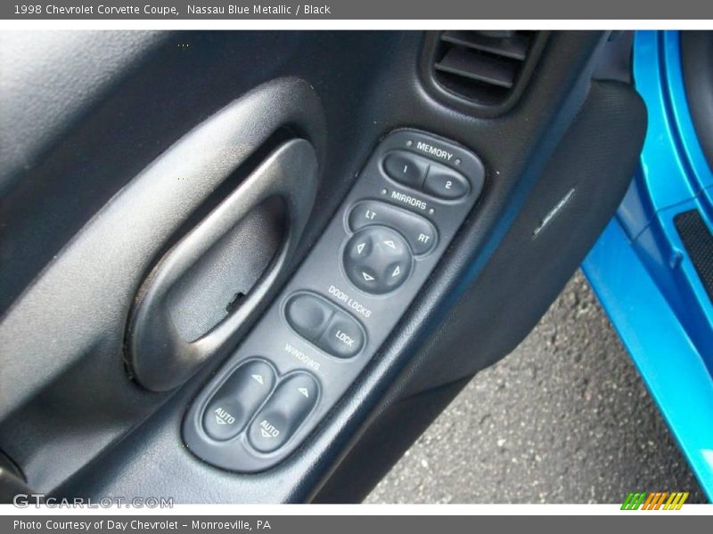 Nassau Blue Metallic / Black 1998 Chevrolet Corvette Coupe