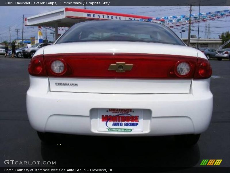 Summit White / Graphite Gray 2005 Chevrolet Cavalier Coupe