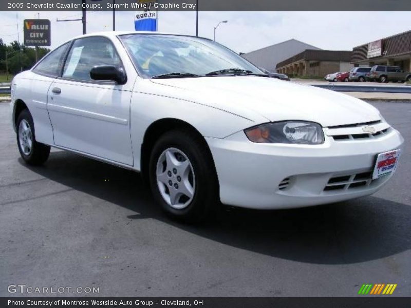 Summit White / Graphite Gray 2005 Chevrolet Cavalier Coupe