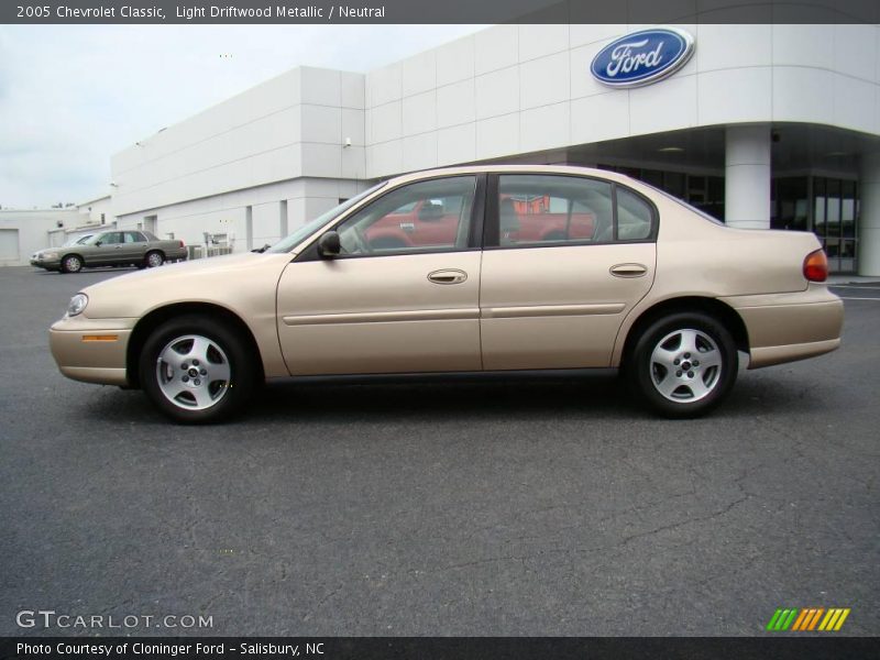 Light Driftwood Metallic / Neutral 2005 Chevrolet Classic
