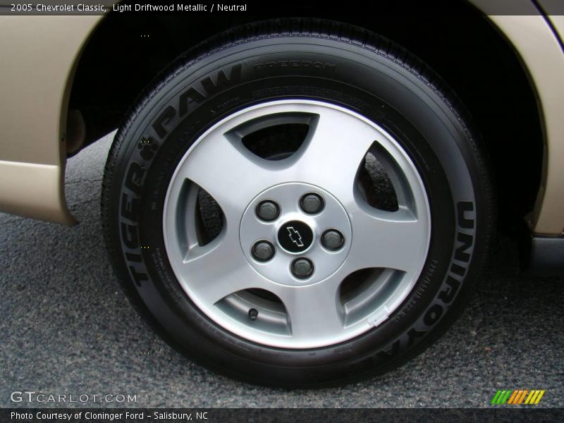 Light Driftwood Metallic / Neutral 2005 Chevrolet Classic