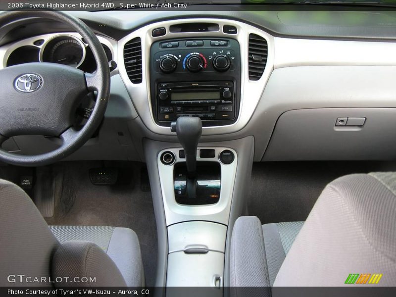 Super White / Ash Gray 2006 Toyota Highlander Hybrid 4WD