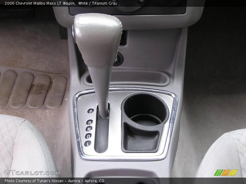 White / Titanium Gray 2006 Chevrolet Malibu Maxx LT Wagon