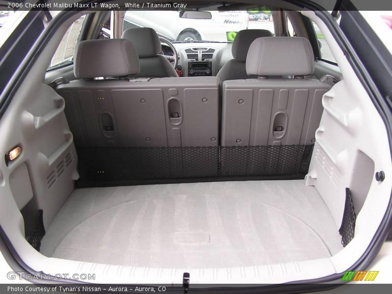 White / Titanium Gray 2006 Chevrolet Malibu Maxx LT Wagon