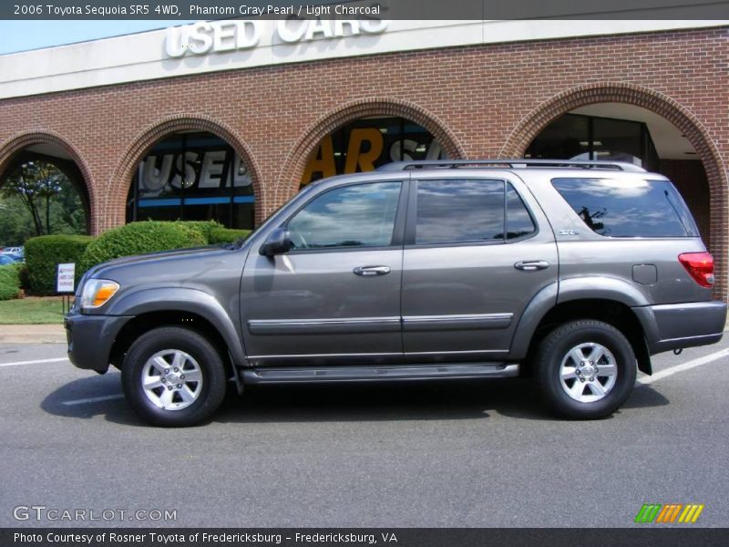 Phantom Gray Pearl / Light Charcoal 2006 Toyota Sequoia SR5 4WD